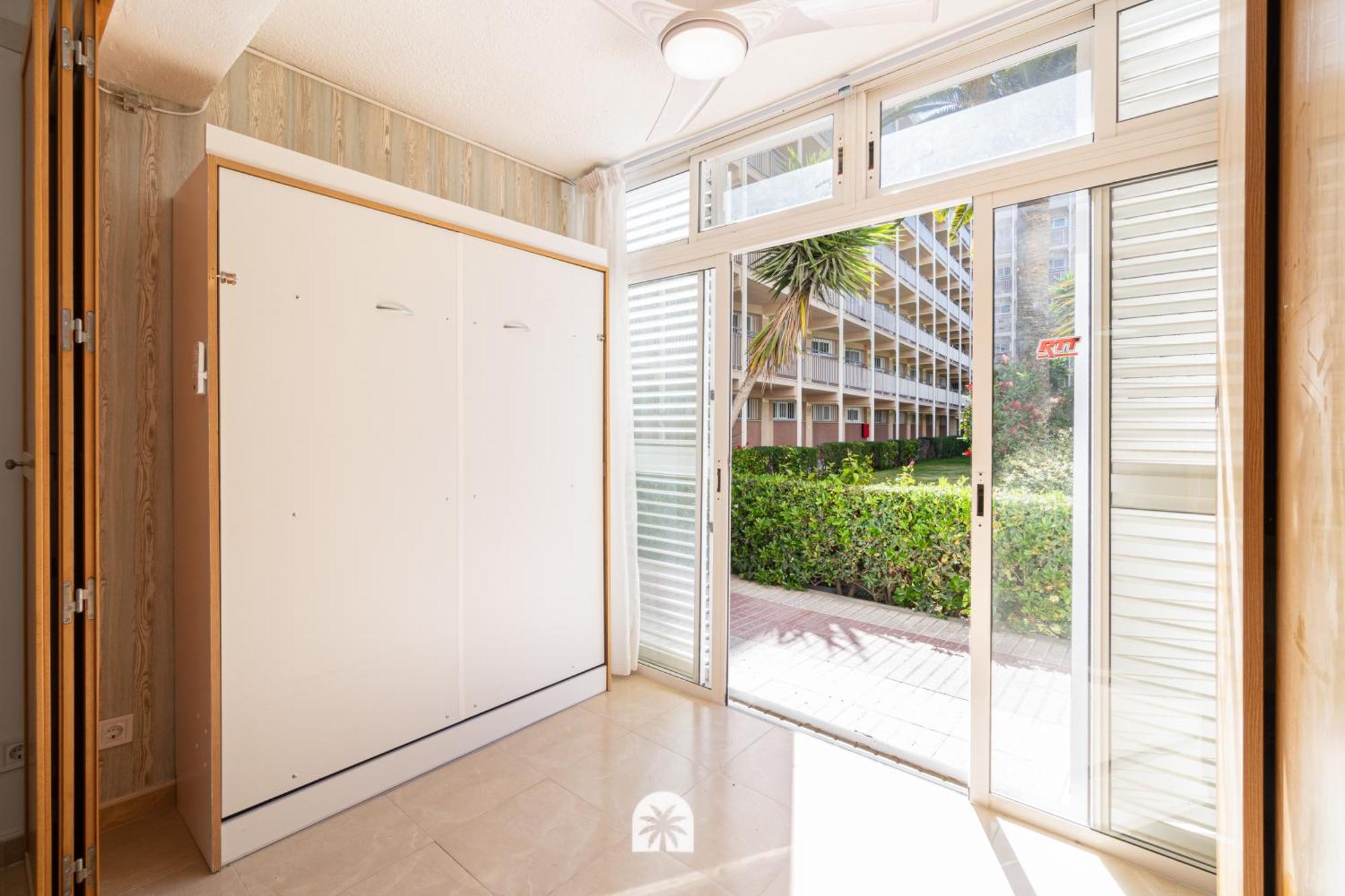Mediterranean Way - Paradis Playa Apartment La Pineda Exterior photo